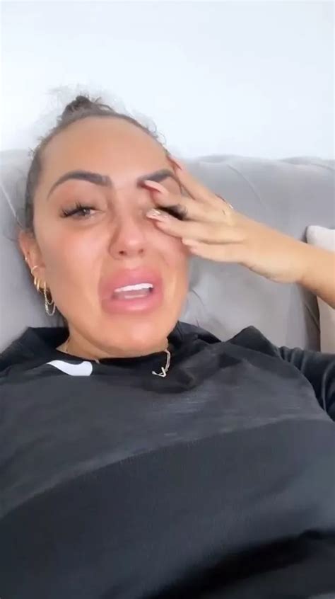 Geordie Shore's Sophie Kasaei poses completely naked.